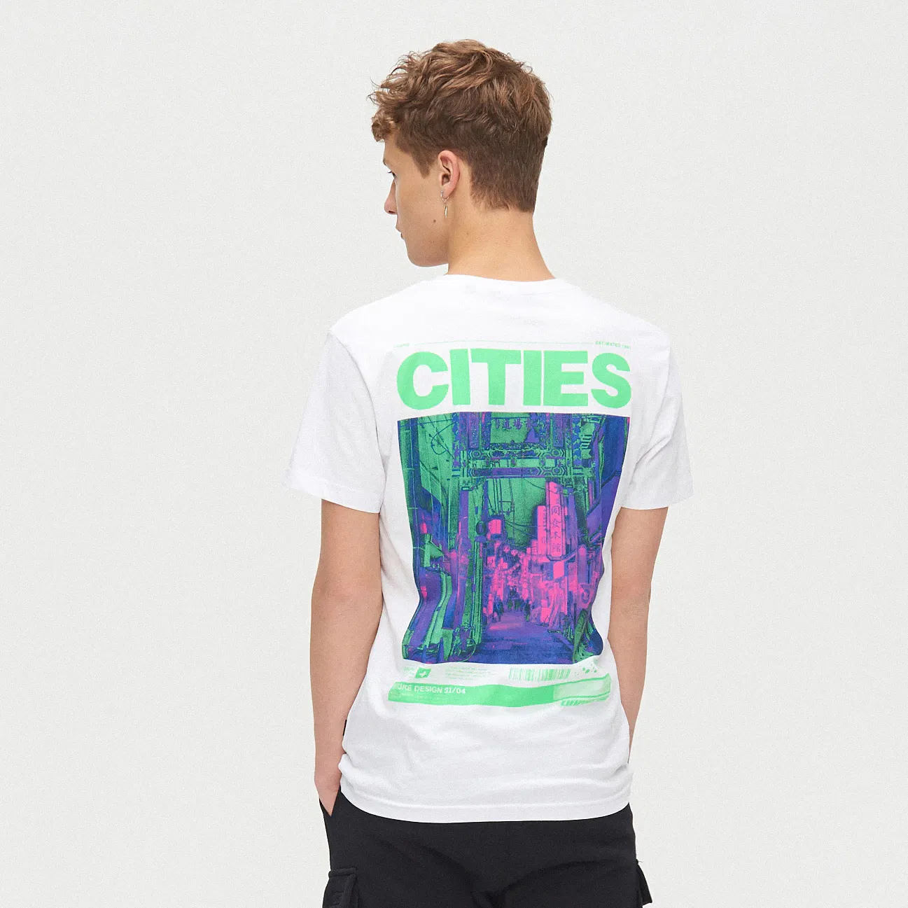 Cropp - Tricou cu model grafic la spate - Alb