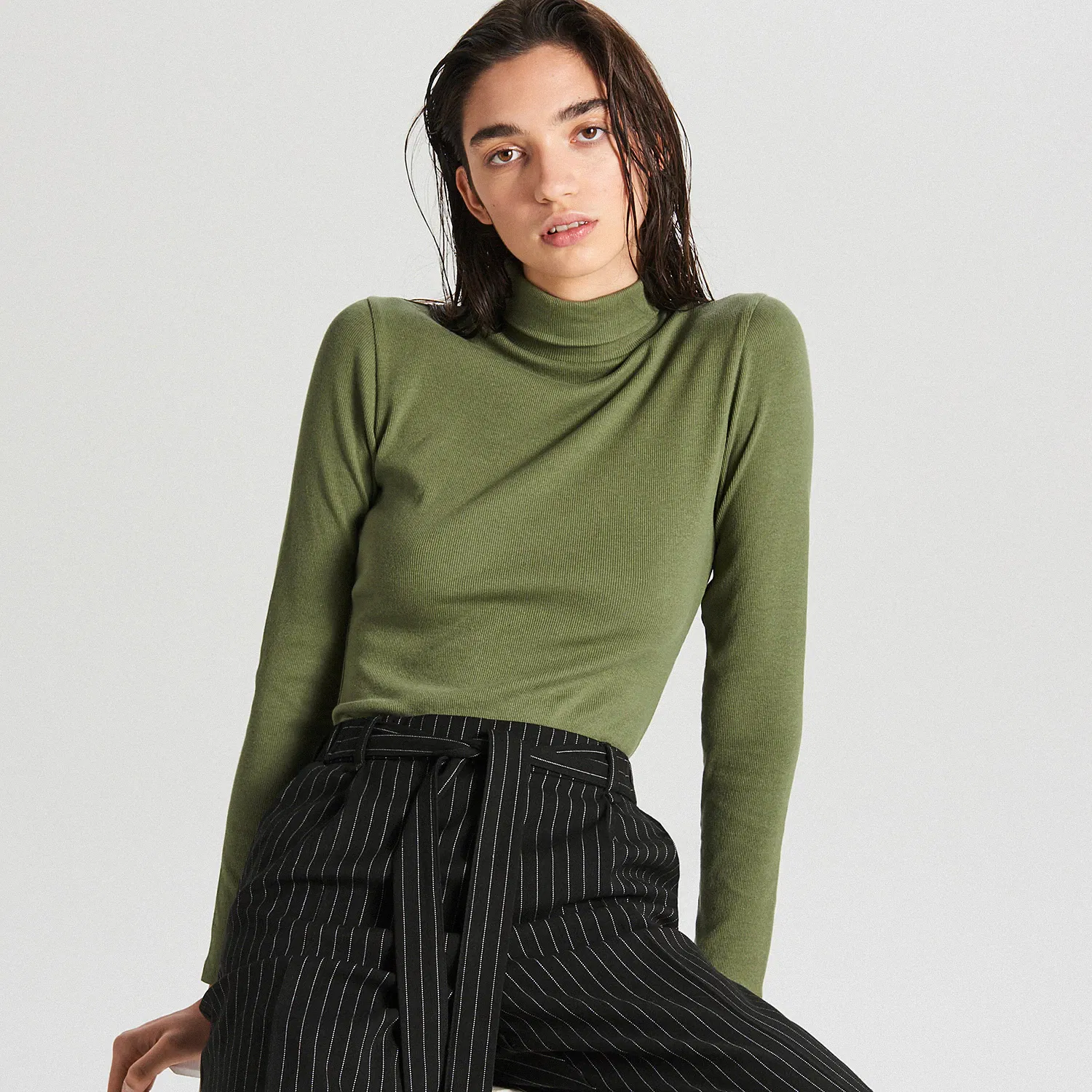 Cropp - Maletă basic uni - Kaki