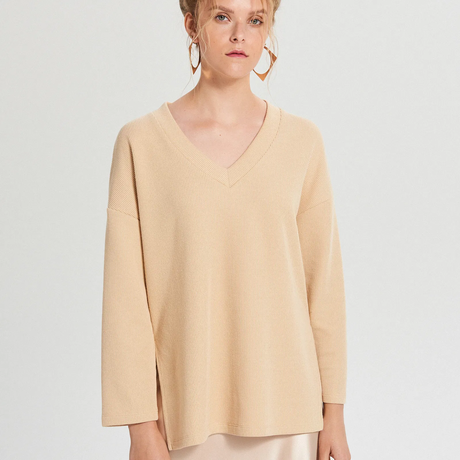 Cropp - Bluză oversized cu mâneci clopot - Bej