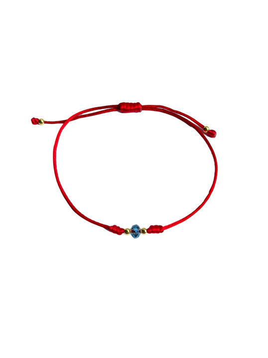 Bratara cu 4 bile argint 925 placate cu aur cu snur reglabil si un cristal aqua, rosu/negru, dama/barbat