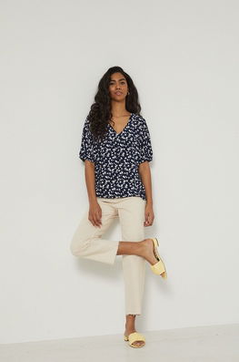 Medicine Bluza Femei, Culoarea Albastru Marin, In Modele Florale Dama Bleumarin, Vascoza, Casual, Model Flori