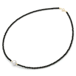 Colier aur la baza gatului cu cristale negre 2x3 mm, perla naturala, bilute aur si inchidere aur 14k, coliere din aur cu perle si cristale, coliere aur si pietre naturale