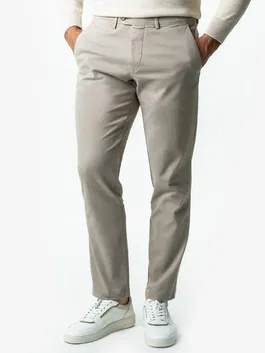 Pantaloni Casual Barbati Chinos Crem Inchis Bumbac Office Relax Fit BMan0020