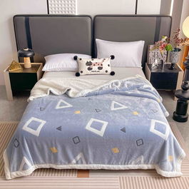 Patura Cocolino pufoasa 200*230cm, model Geometry Blue