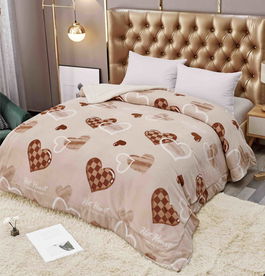 Patura Cocolino pufoasa 200*230cm, model roz cu inimi