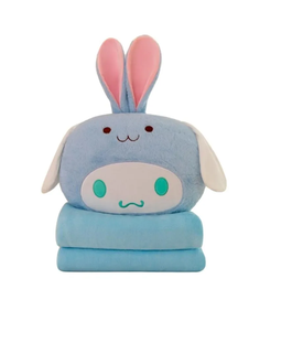 Jucarie din plus cu patura inclusa Sanrio, model Kuromi Melody Cinnamoroll bleu, 32 cm