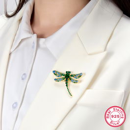 Brosa mare din argint placat cu aur si pietre verzi, martisor argint, cadou martie, cadou martisor femei, dama, auriu, 13,03 gr