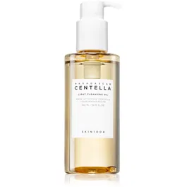 SKIN1004 Madagascar Centella Light Cleansing Oil ulei pentru indepartarea machiajului Ulei de curățare cu efect calmant 200 ml
