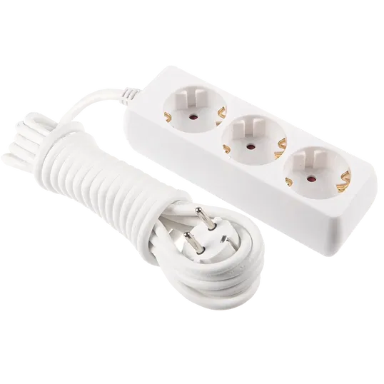 Prelungitor cu 3 prize Schuko, Cablu 3 x 1,5 mm si lungime de 3 m
