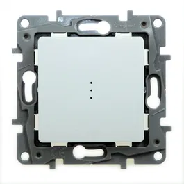 Intrerupator cap scara Niloe, Legrand 764501, alb
