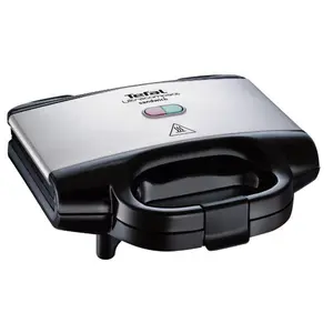 Sandwich maker Tefal Ultracompact SM157236, 700 W (Negru/Inox)