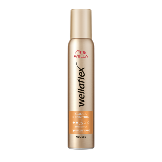 Spuma pentru par cu grad de fixare 3 Curls & Waves Wellaflex, 200ml, Wella