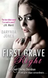 First Grave On The Right. Number 1 in series, Paperback - Darynda Jones