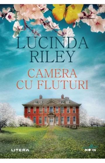 Camera cu fluturi
