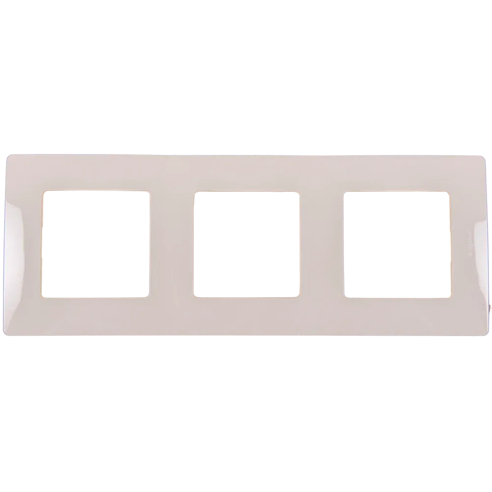 Rama decor 3 module Niloe, Legrand 665013, ivoar