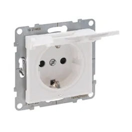 Priza simpla cu capac Legrand Suno 2P+T, 250 V, alb