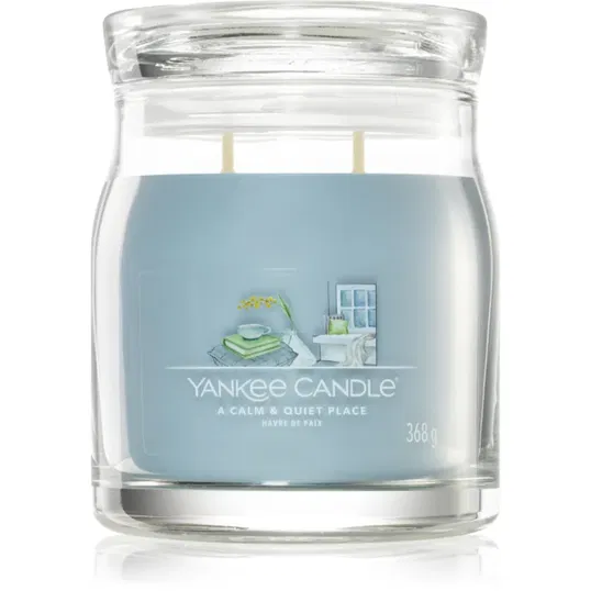 Yankee Candle A Calm & Quiet Place lumânare parfumată Signature 368 g